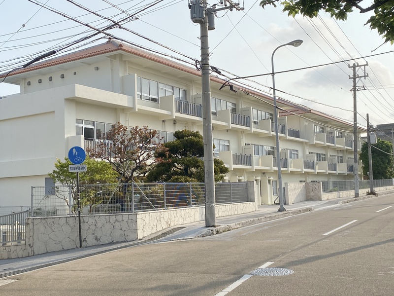 旧沖縄県立第一中学校(首里高校)